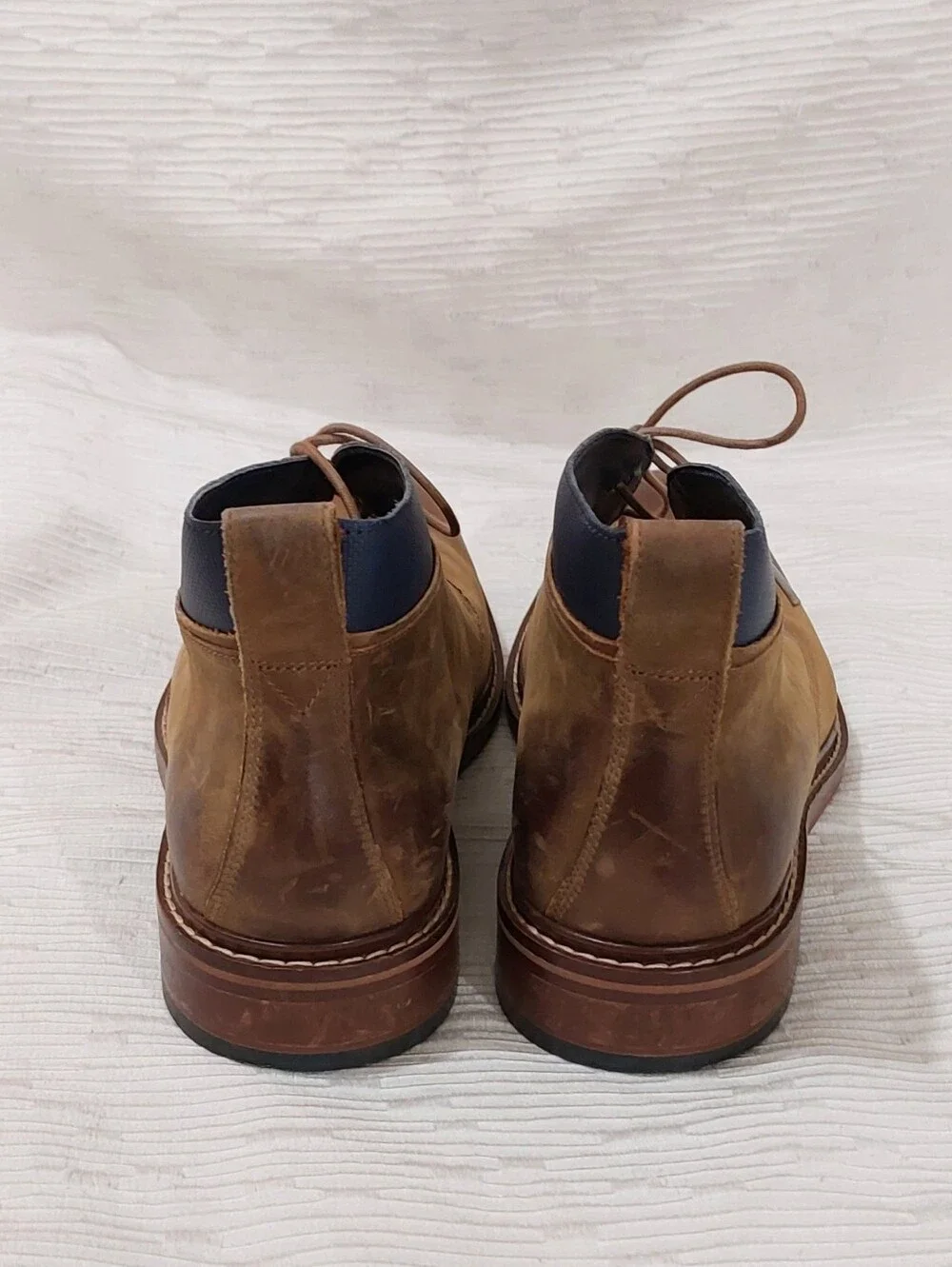 Cole Haan Brown Leather Chukka Boots with Navy Collar Size 9